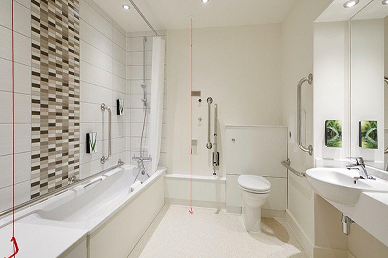 Premier Inn London ラムフォード エクステリア 写真